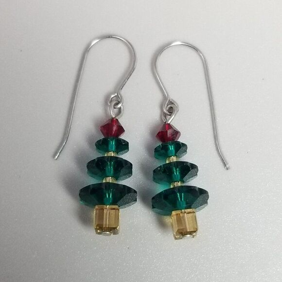 Vintage Beaded Christmas Tree Shape Dangle Earrings, Red Green, Estate - Picture 2 of 5